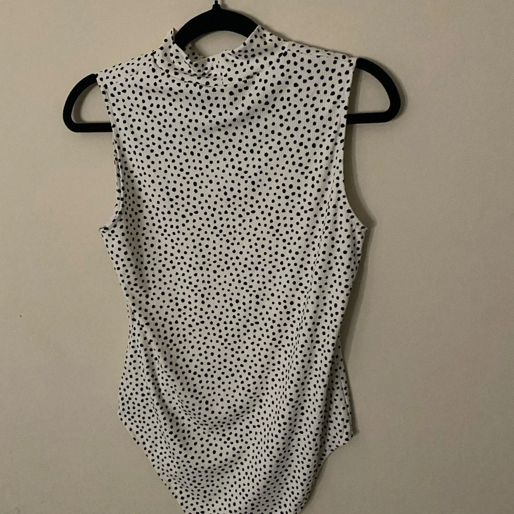 BodySuit - Picture 2 of 2